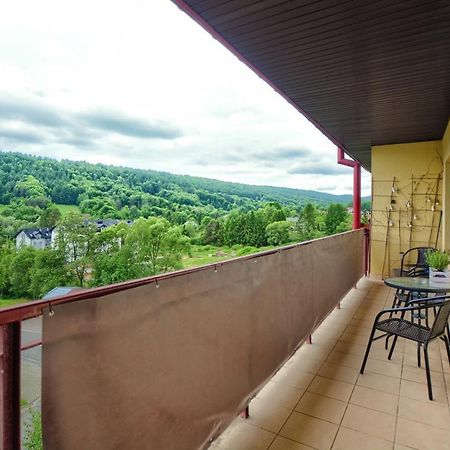 Apartamenty Bieszczadzki Aniol Ustrzyki Dolne Exteriör bild