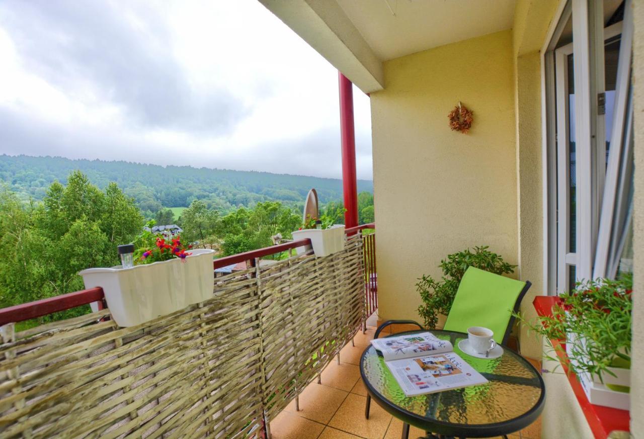 Apartamenty Bieszczadzki Aniol Ustrzyki Dolne Exteriör bild