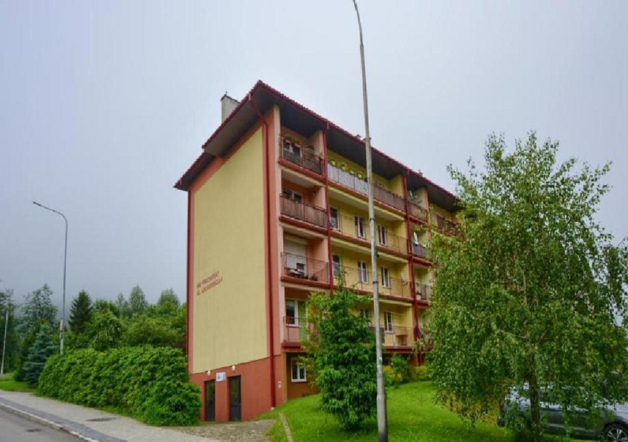 Apartamenty Bieszczadzki Aniol Ustrzyki Dolne Exteriör bild