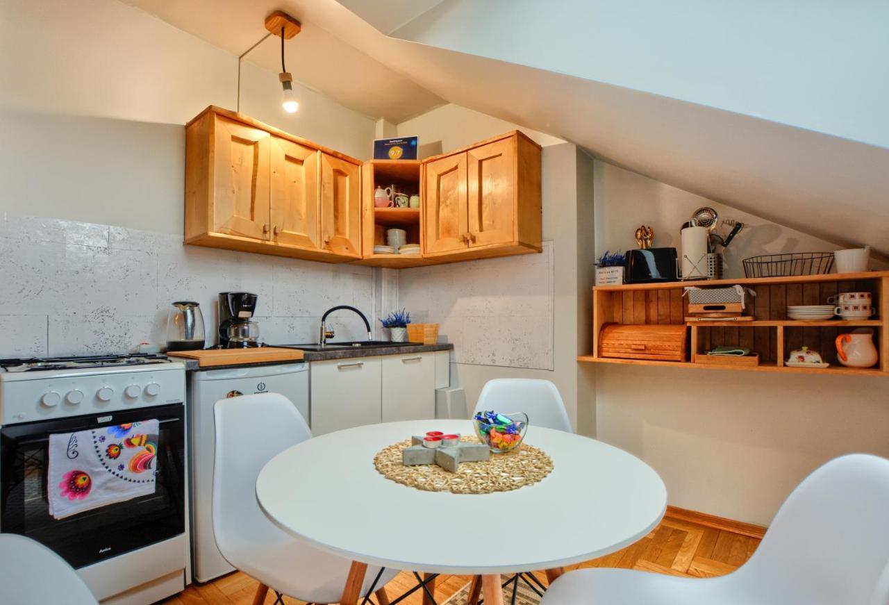 Apartamenty Bieszczadzki Aniol Ustrzyki Dolne Exteriör bild