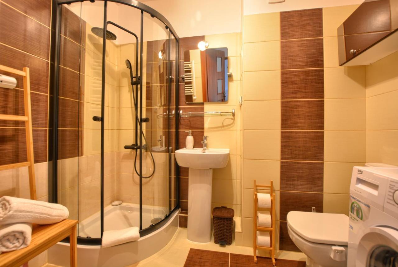 Apartamenty Bieszczadzki Aniol Ustrzyki Dolne Exteriör bild