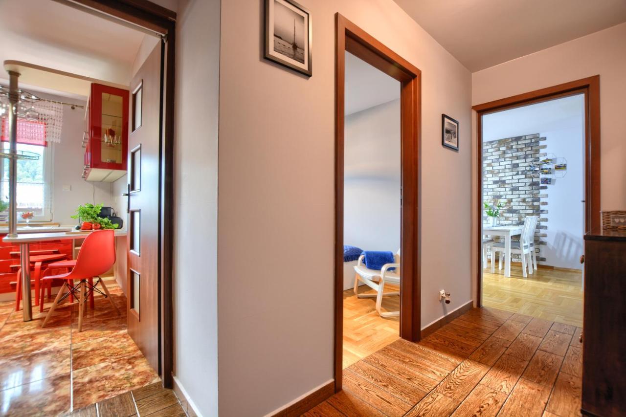 Apartamenty Bieszczadzki Aniol Ustrzyki Dolne Exteriör bild