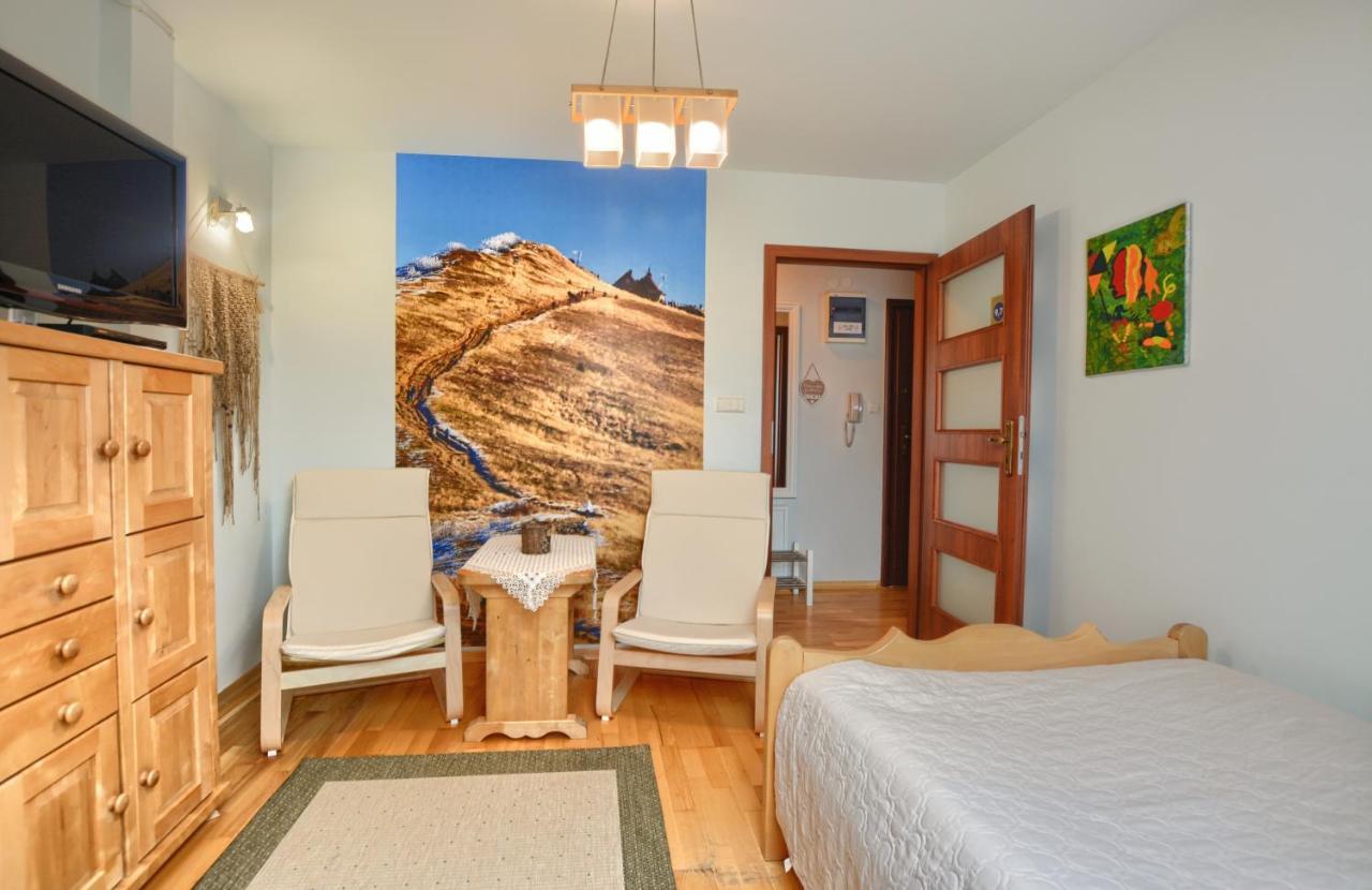 Apartamenty Bieszczadzki Aniol Ustrzyki Dolne Exteriör bild
