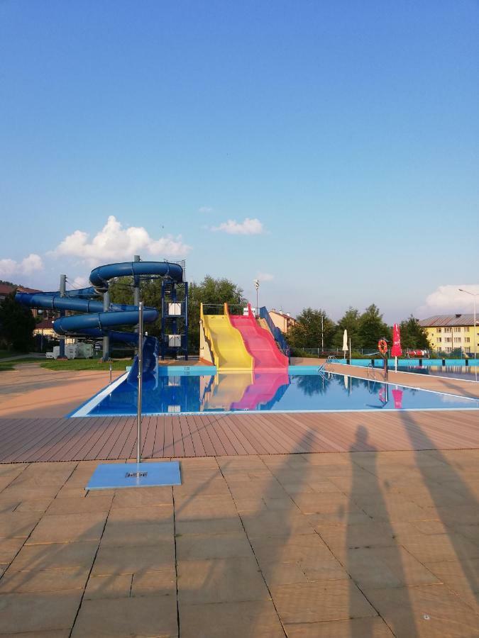 Apartamenty Bieszczadzki Aniol Ustrzyki Dolne Exteriör bild
